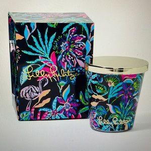 Lilly Pulitzer GWP candle in Onyx Paradise. New in box.